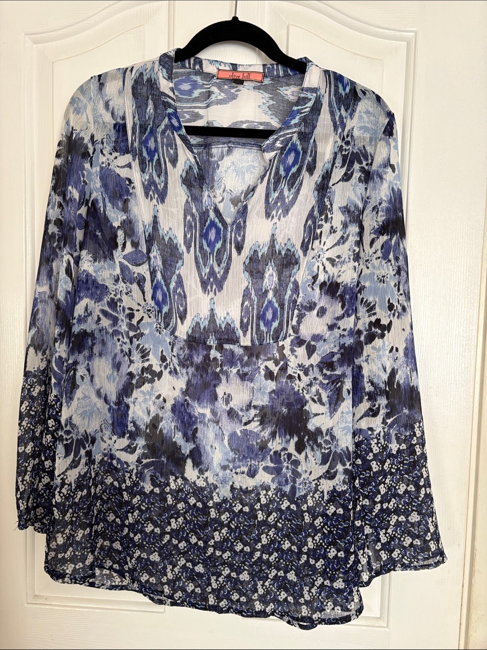 Women's Blue Printed V-Neck Tunic by Olian